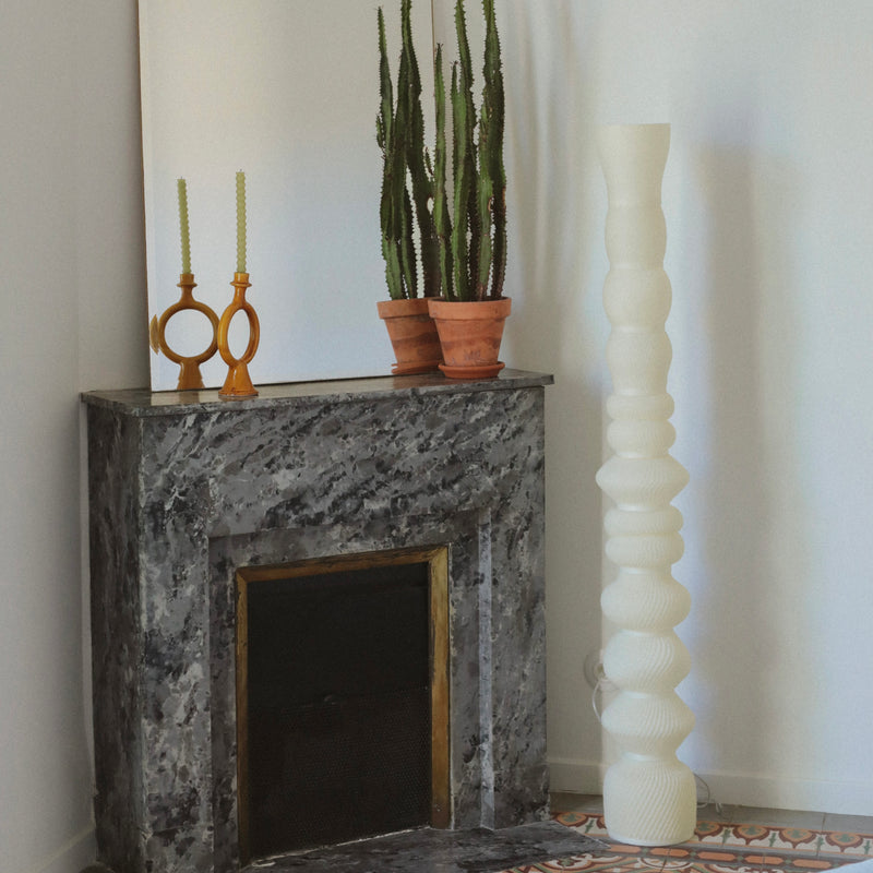 Le lampadaire Exélixi de Julie Mallet